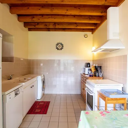 Maison Familiale Avec Terrasse Et Jardin Clos Pres De Belves - Fr-1-616-9 Bouillac (Lalinde)